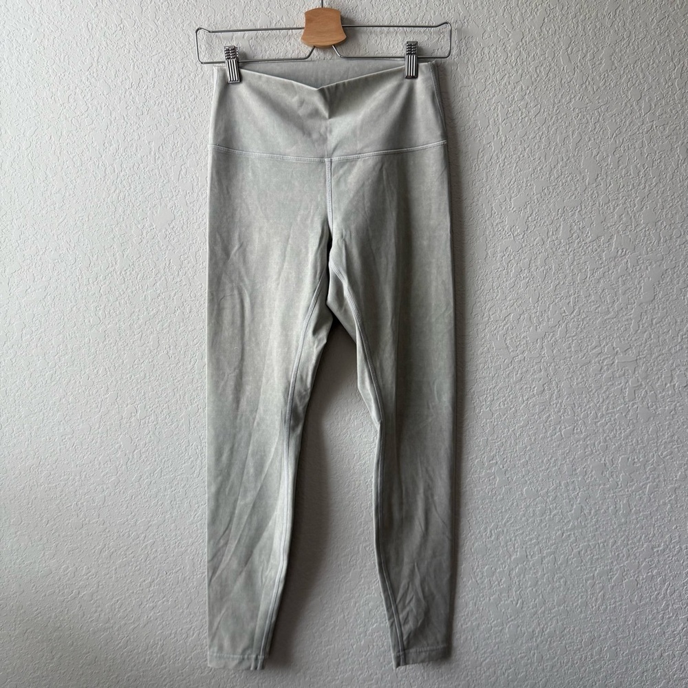 Lululemon Wunder Under High-Rise‎ Tight in Washed French Clay